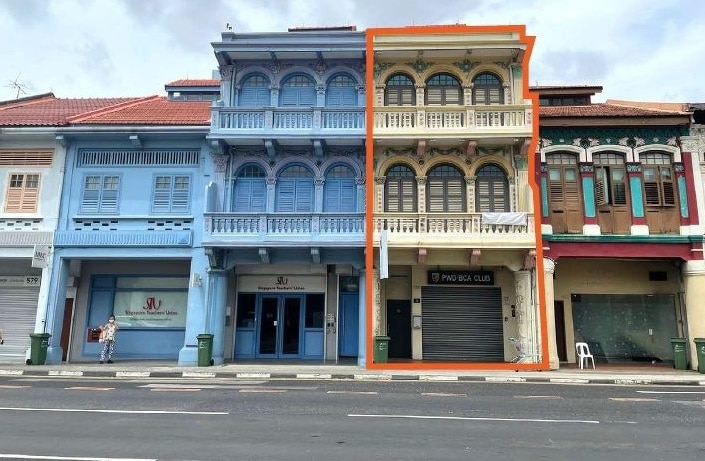 The guide price of the conservation shophouse at 585 Serangoon Road is $1,399 psf.